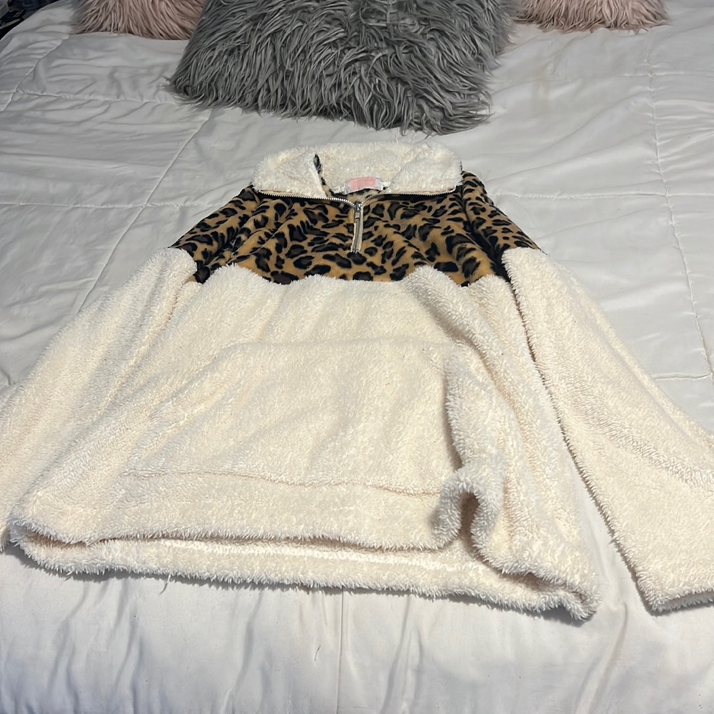 fluffy half zip jacket with no hood